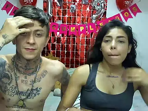 MeganAndMaxxh online show from January 7, 2026, 3:00 am