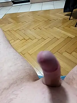 Loneguy111 online show from October 21, 2025, 12:48 pm