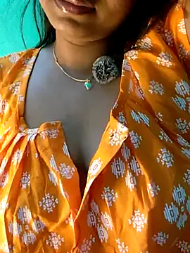 yoursexy rumi online show from April 22, 2026, 6:14 pm