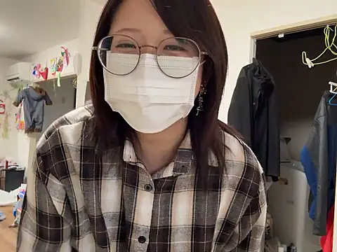 chaco  online show from November 13, 2025, 3:54 am