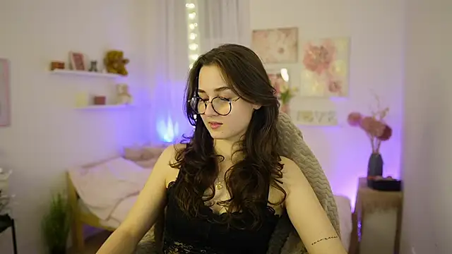 Annita Grey online show from February 25, 2026, 7:36 pm