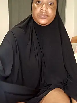 Sweetbxxx24 online show from March 4, 2026, 5:53 pm