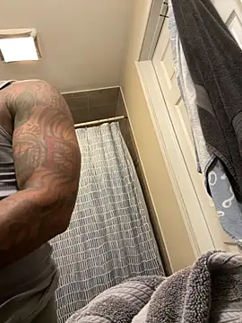 StandOnthatboy online show from November 7, 2025, 12:53 pm