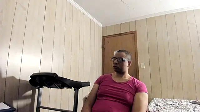 NaturalBeautyQueen online show from June 29, 2026, 12:27 pm