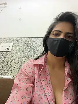 SashaPatel online show from May 16, 2026, 1:26 am