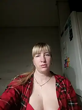 babyjessi online show from October 24, 2025, 8:41 pm