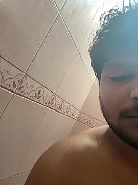 Kira 1413 online show from December 17, 2025, 4:06 am