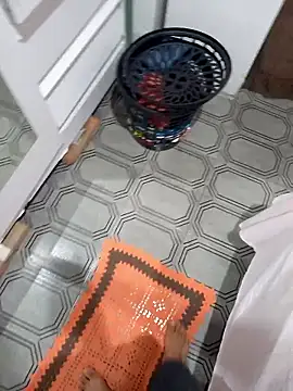 carloseduardo200319 online show from January 8, 2026, 1:11 am