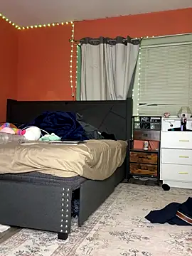 bearcub300 online show from October 5, 2025, 10:28 am