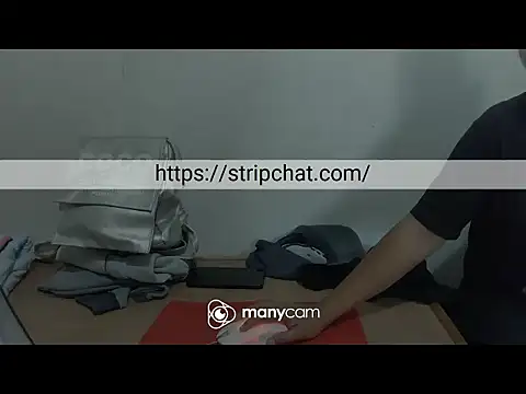 Strawberryyou online show from January 11, 2026, 3:46 am