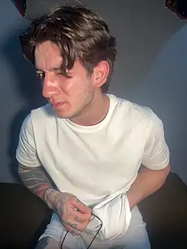 AteneoJr online show from April 5, 2026, 1:34 am