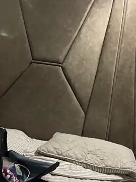 Snapshot of Isabela_Colins chatting on September 19, 2025, 11:47 am Isabela Colins online show from September 19, 2025, 11:47 am