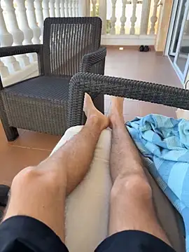 Manu97k online show from November 6, 2025, 9:24 am