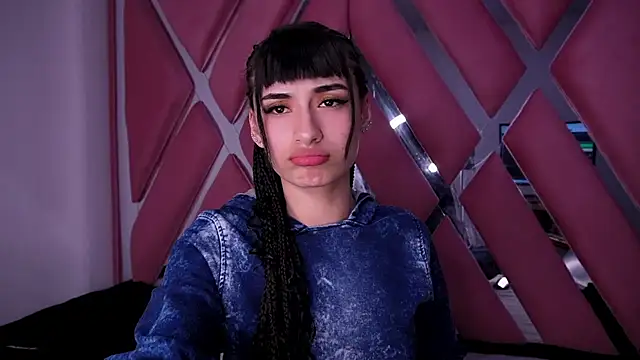 Alynn Bri  online show from April 3, 2026, 3:02 am