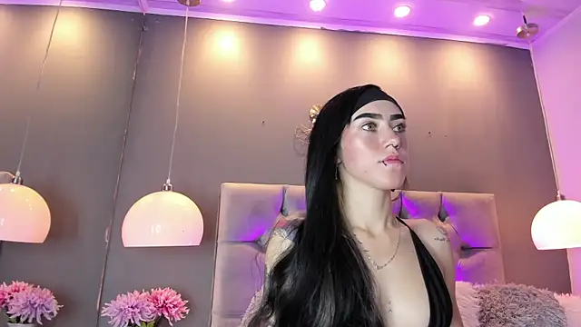 athziry g online show from November 12, 2025, 5:33 am