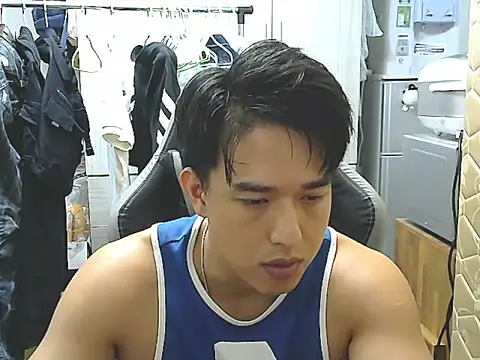 Snapshot of hunterXhan chatting on September 15, 2025, 1:44 pm hunterXhan online show from September 15, 2025, 1:44 pm