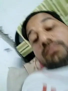 Snapshot of sumit_19 chatting on December 16, 2025, 5:17 pm sumit 19 online show from December 16, 2025, 5:17 pm