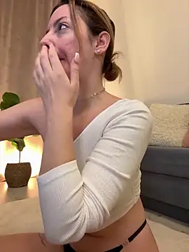 Sandra Jo online show from November 12, 2025, 7:01 am