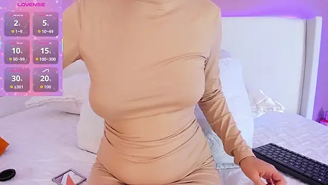  Saandy online show from November 12, 2025, 11:47 am