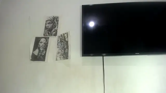 Foxy Lovex online show from March 6, 2026, 11:00 pm