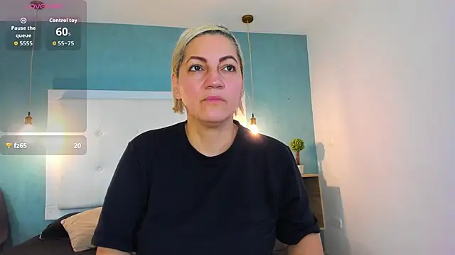 Heidy milf online show from January 7, 2026, 8:25 pm