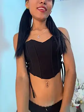 luxurykatty online show from May 24, 2026, 8:09 pm