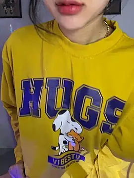 Snapshot of Sexlove_bb chatting on February 6, 2026, 12:39 am Sexlove bb online show from February 6, 2026, 12:39 am