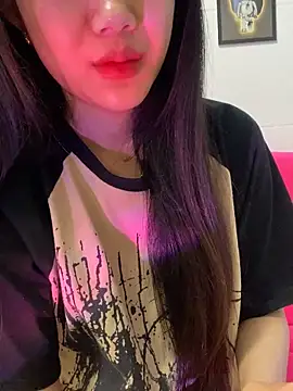 Snapshot of Sexlove_bb chatting on February 6, 2026, 10:50 pm Sexlove bb online show from February 6, 2026, 10:50 pm