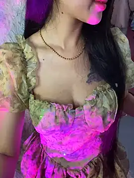 Snapshot of Sexlove_bb chatting on February 26, 2026, 12:32 am Sexlove bb online show from February 26, 2026, 12:32 am