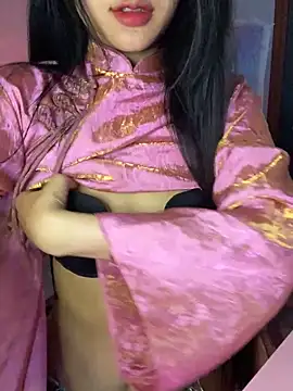 Snapshot of Sexlove_bb chatting on February 17, 2026, 12:02 pm Sexlove bb online show from February 17, 2026, 12:02 pm