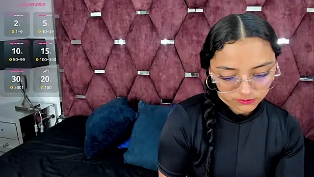 Snapshot of Angellit_Afrodita_ chatting on November 8, 2025, 11:58 am Angellit Afrodita online show from November 8, 2025, 11:58 am