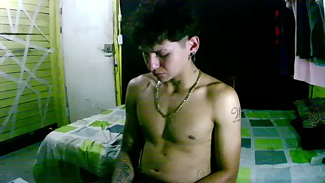 Snapshot of Ebebyjuan chatting on April 11, 2026, 7:06 pm Ebebyjuan online show from April 11, 2026, 7:06 pm