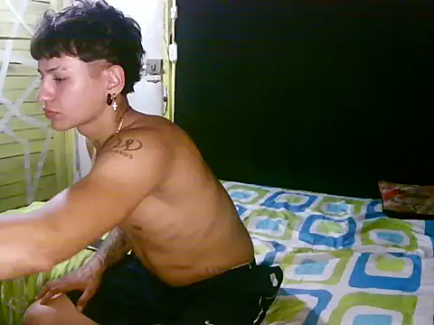 Snapshot of Ebebyjuan chatting on April 8, 2026, 8:10 pm Ebebyjuan online show from April 8, 2026, 8:10 pm