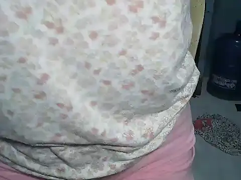 hotsunflower online show from February 6, 2026, 1:45 am