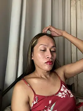 RomanticPearlTS online show from February 25, 2026, 2:50 pm