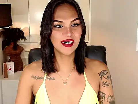 Snapshot of Coffee_Xoxo chatting on February 13, 2026, 10:15 am Coffee Xoxo online show from February 13, 2026, 10:15 am