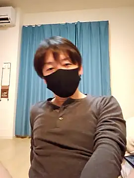 Snapshot of Earth_001 chatting on November 9, 2025, 12:09 pm Earth 001 online show from November 9, 2025, 12:09 pm