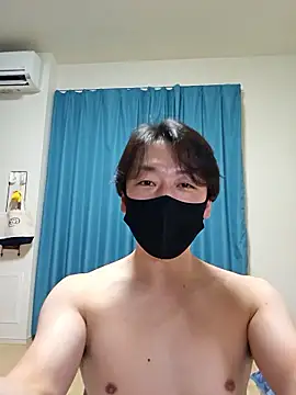 Snapshot of Earth_001 chatting on February 13, 2026, 9:20 am Earth 001 online show from February 13, 2026, 9:20 am