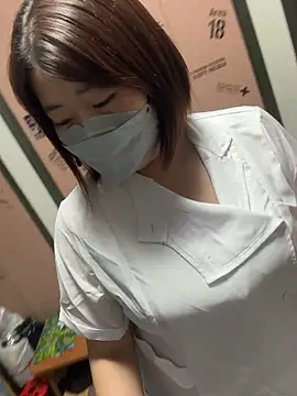 hima-wari0707 online show from May 2, 2026, 1:38 pm