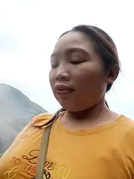 PhamPhung online show from January 10, 2026, 1:34 am