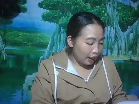 PhamPhung online show from October 26, 2025, 12:49 pm