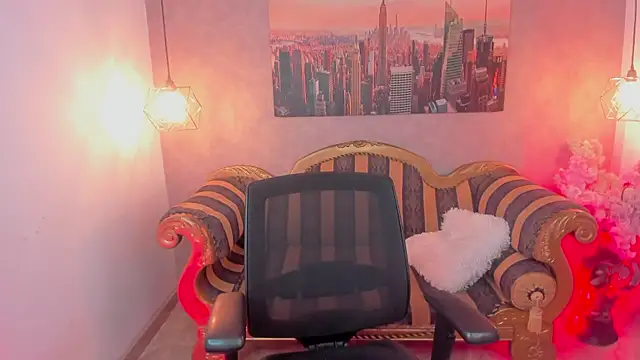 Dali collin online show from January 17, 2026, 1:04 pm