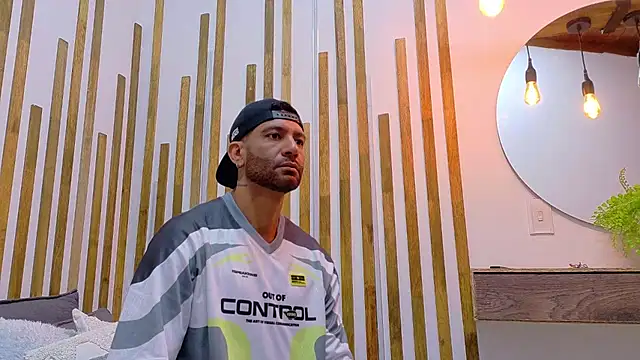 yorbymaxx online show from February 17, 2026, 1:30 pm