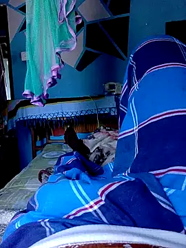 Snapshot of m11a2f3a4z5 chatting on April 15, 2026, 5:57 am m11a2f3a4z5 online show from April 15, 2026, 5:57 am