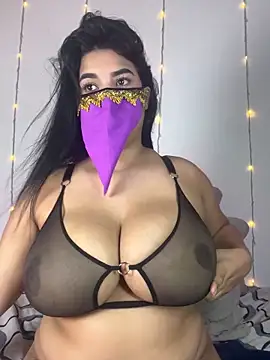 yasmin rahal online show from September 12, 2025, 8:30 pm