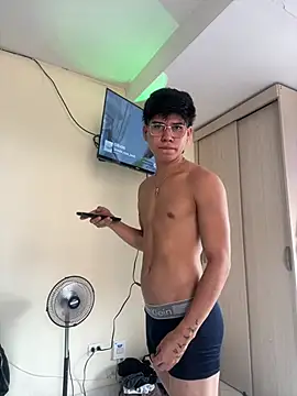 Stefanwolf online show from February 18, 2026, 7:10 pm