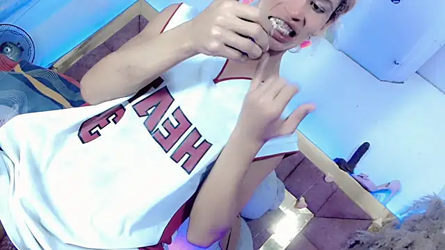 ravenous charmer online show from February 15, 2026, 9:14 pm