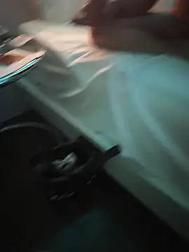 parejita888 online show from April 3, 2026, 12:28 am