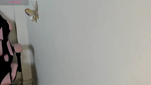 mari-ross online show from December 1, 2025, 1:28 am