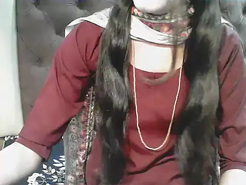 Snapshot of elize__ chatting on October 7, 2025, 2:56 am elize   online show from October 7, 2025, 2:56 am